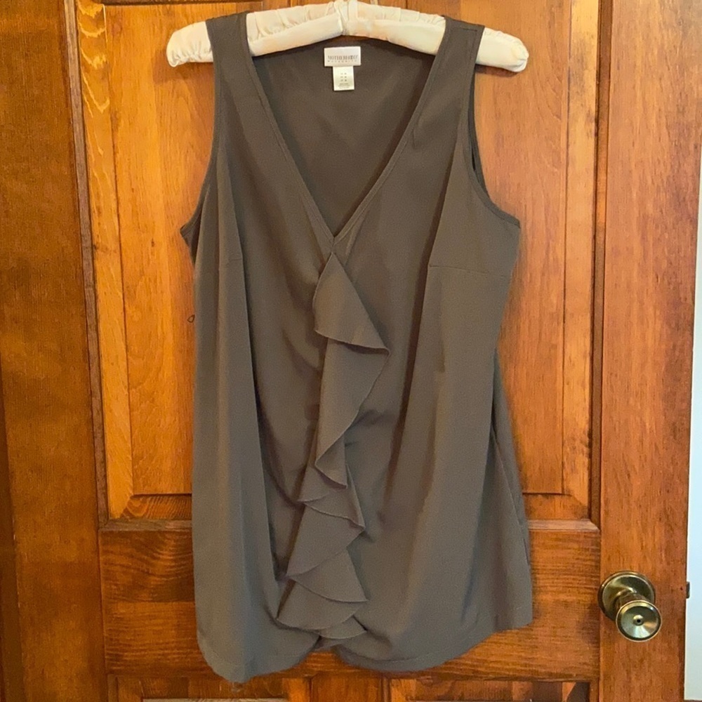Motherhood Sleeveless Top